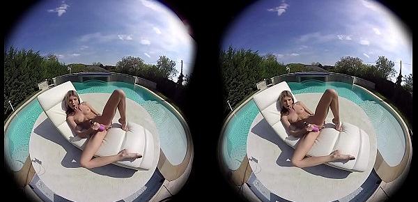 trendsVirtualPornDesire - Gina Gerson Plays by the Pool 180 VR 60 FPS